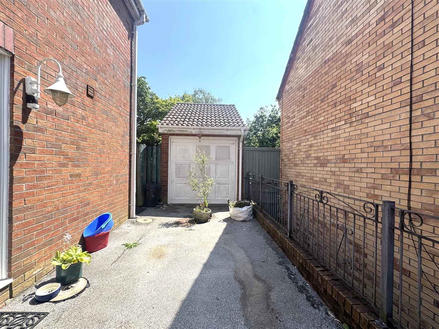 Heol Barcud, Birchgrove, Swansea, SA7 9NL